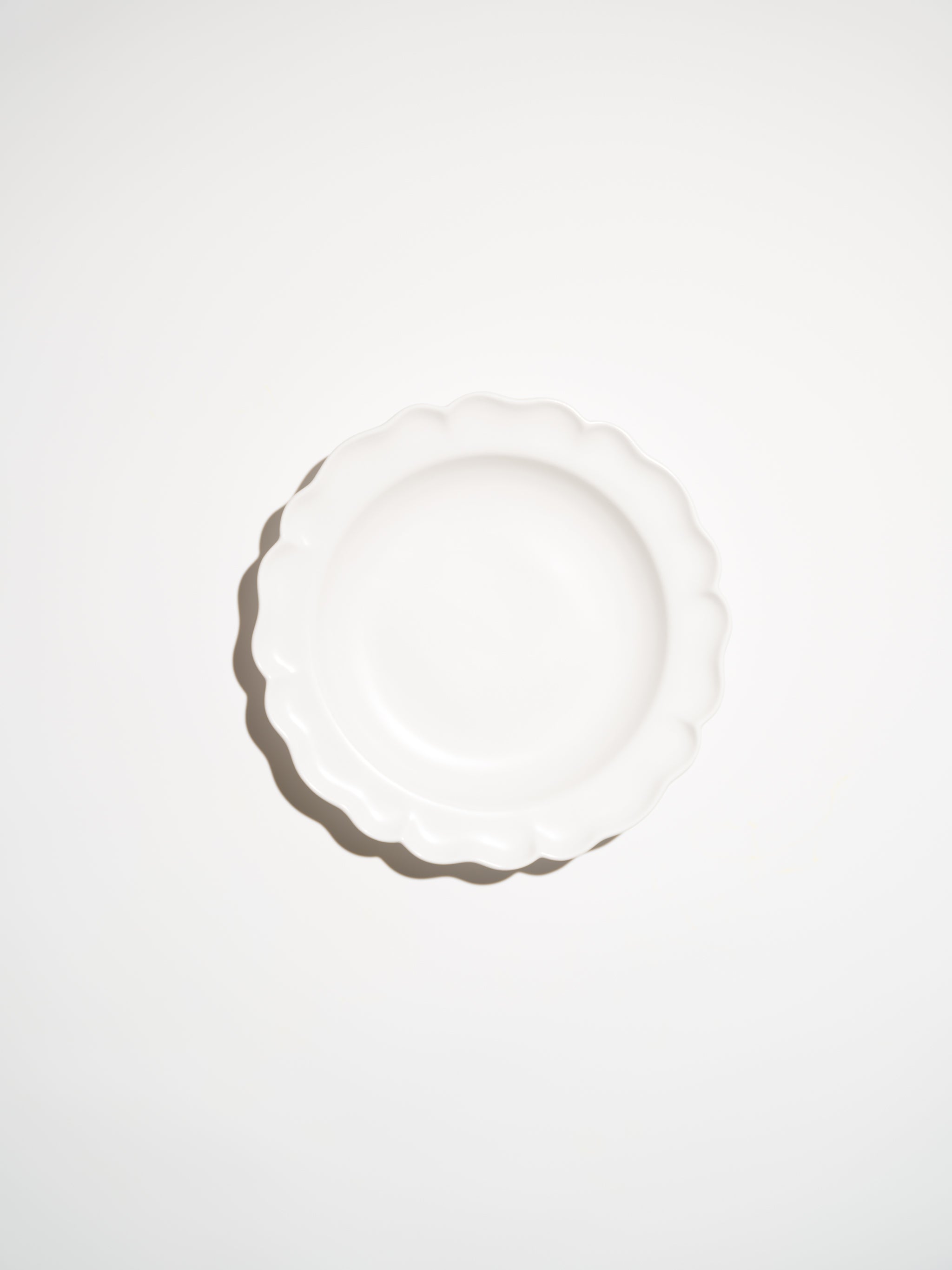 Chloe Petal Dinner Plate