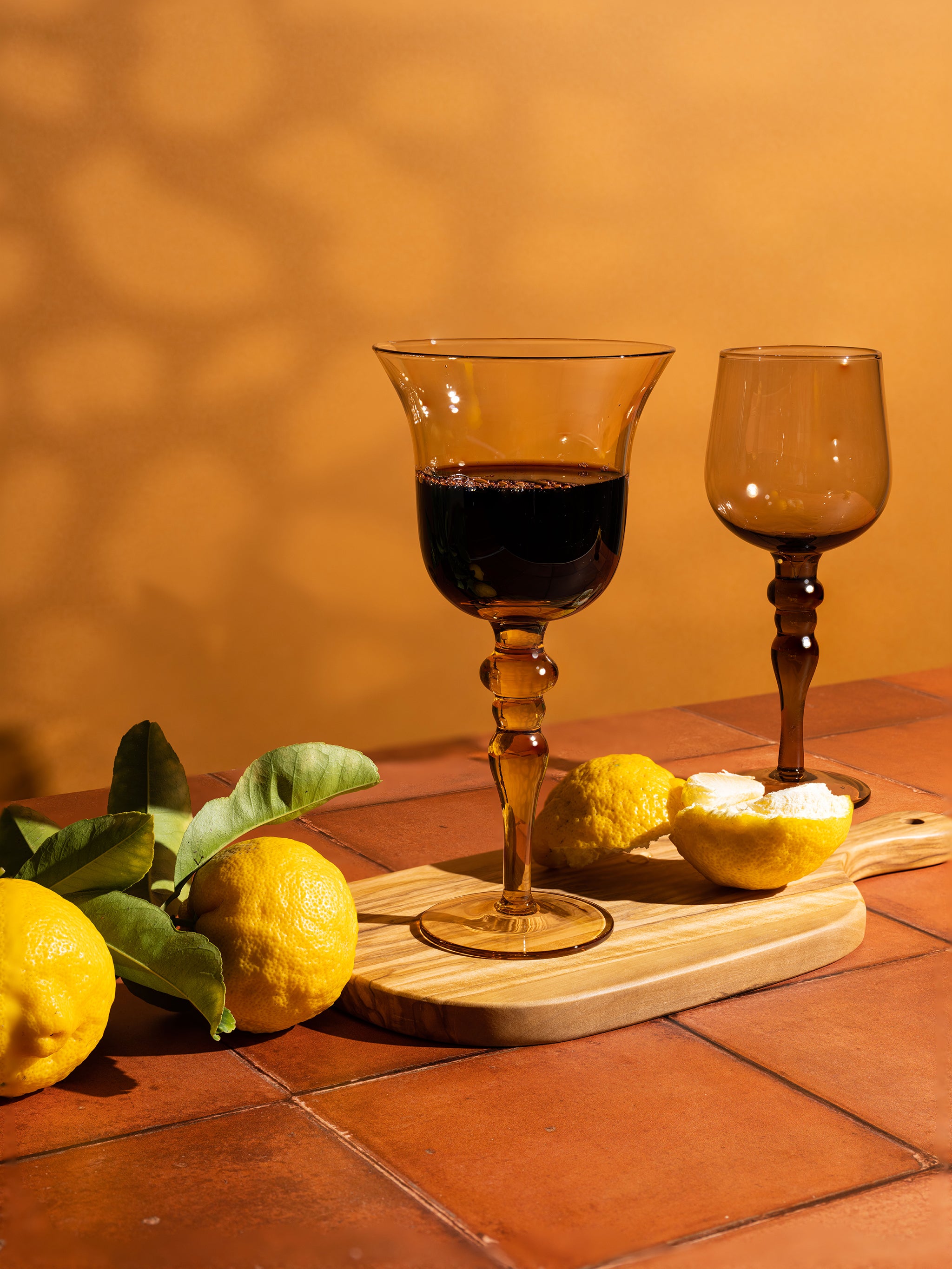 Coral Retro Wine Glass