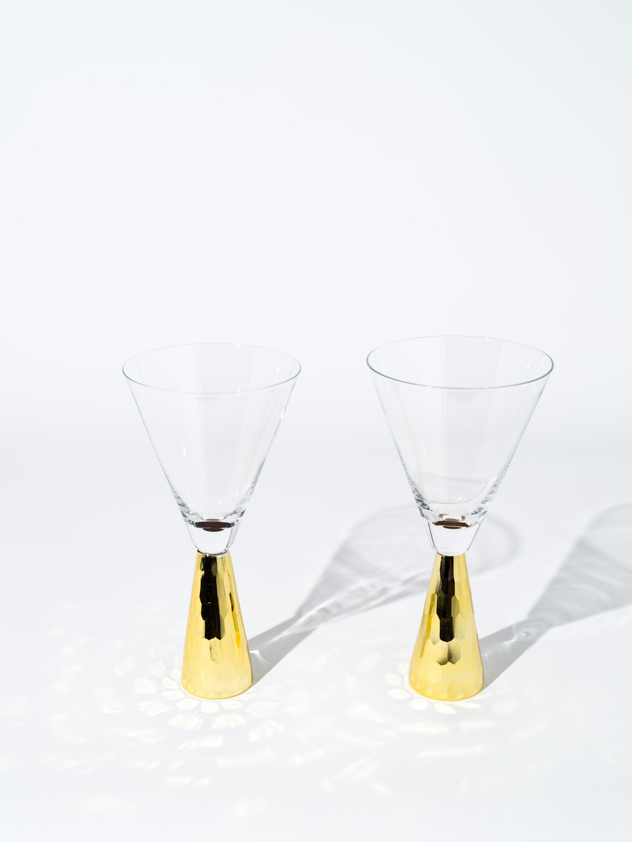 Doris Party Wine Glass, Gold