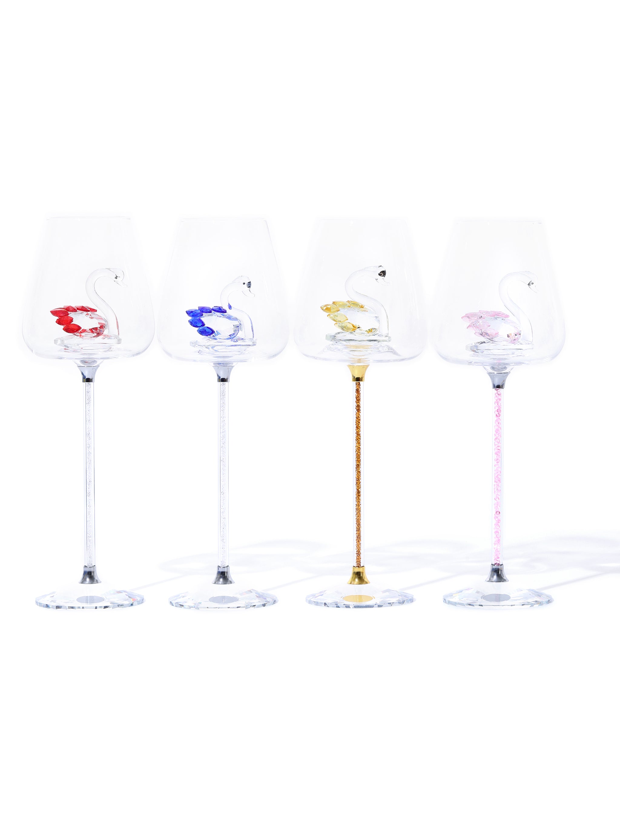 Isabella Swan Lake Wine Glass, Yellow