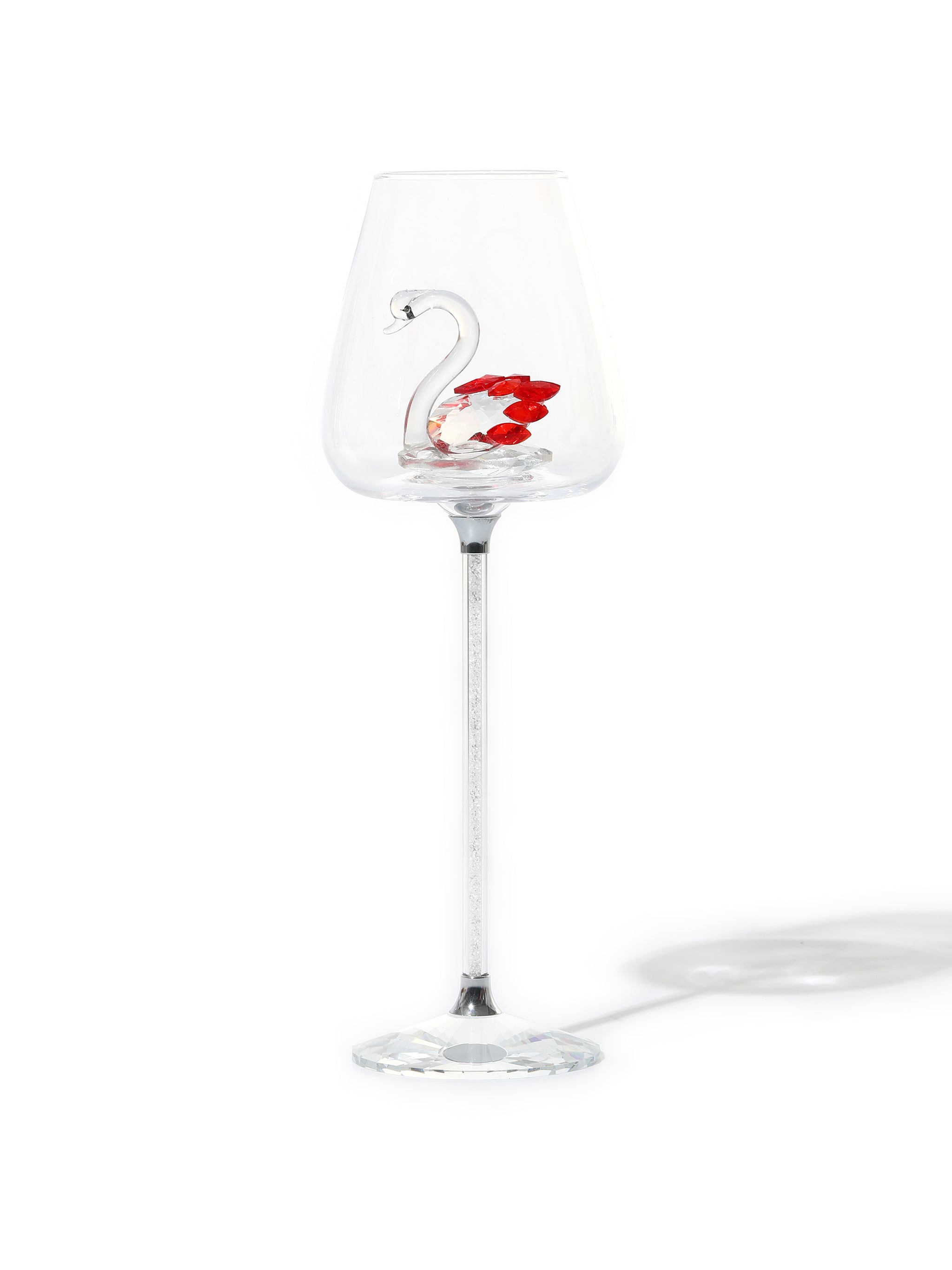 Isabella Swan Lake Wine Glass, Ruby