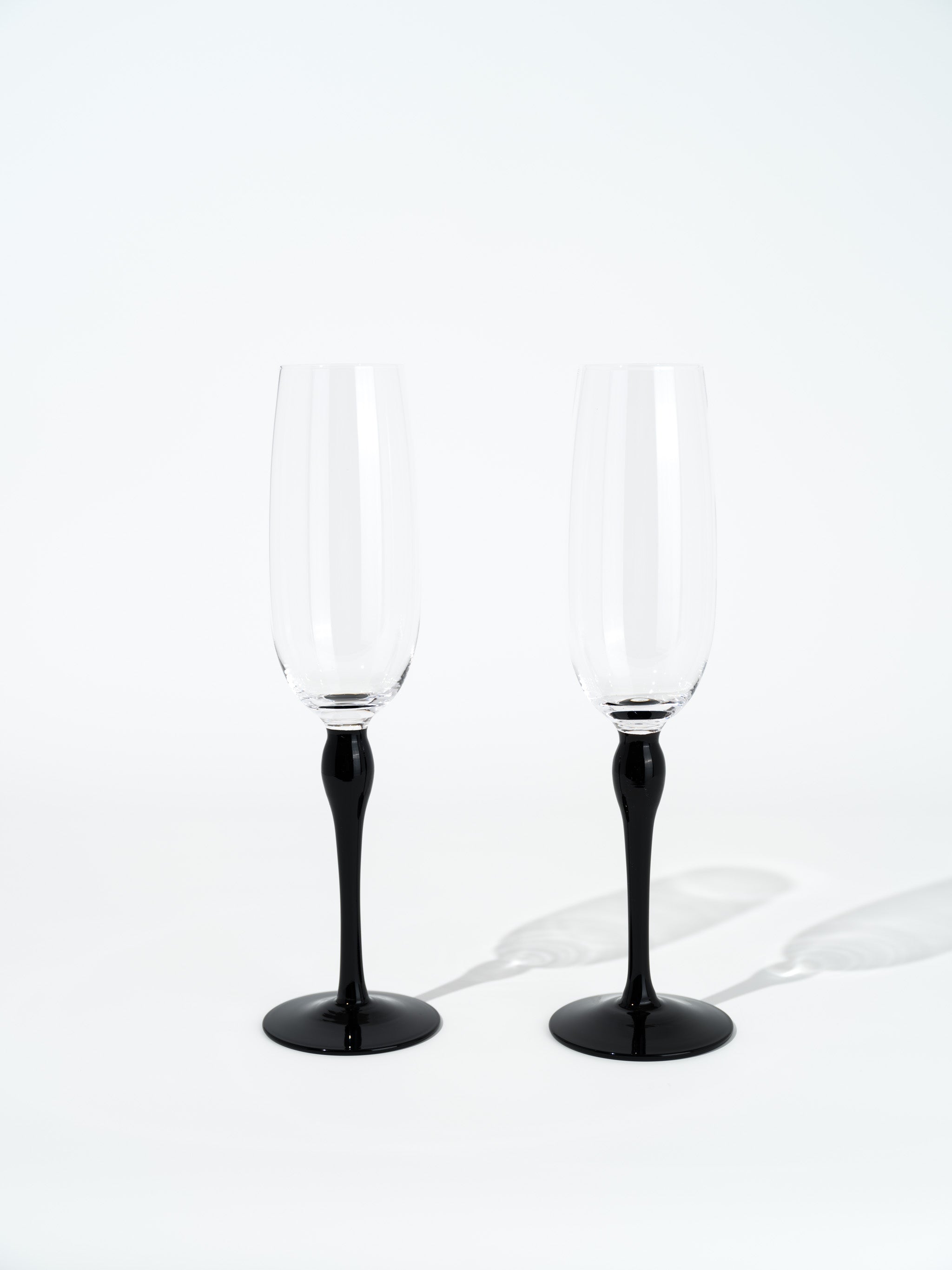 Maureen Retro Champagne Glass, Black