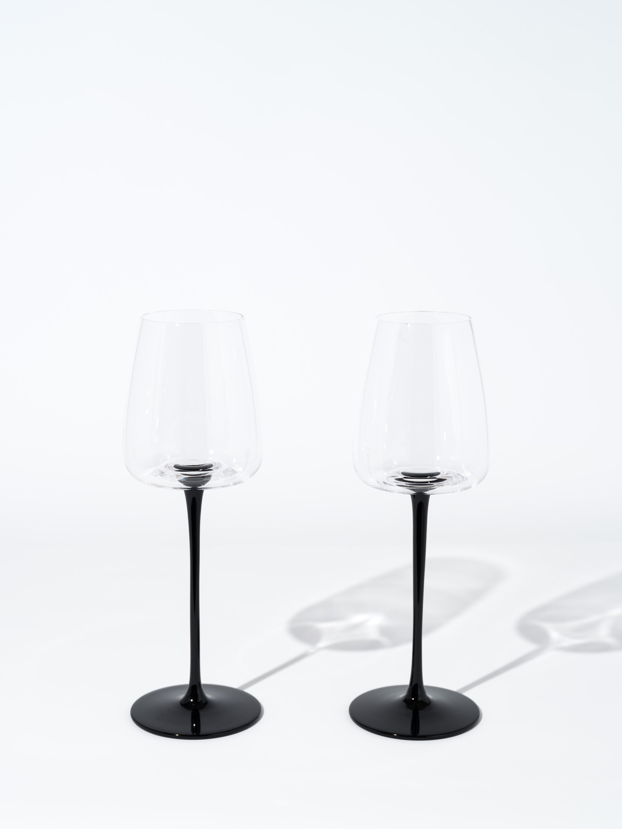 Noir Crystal Bordeaux Wine Glass