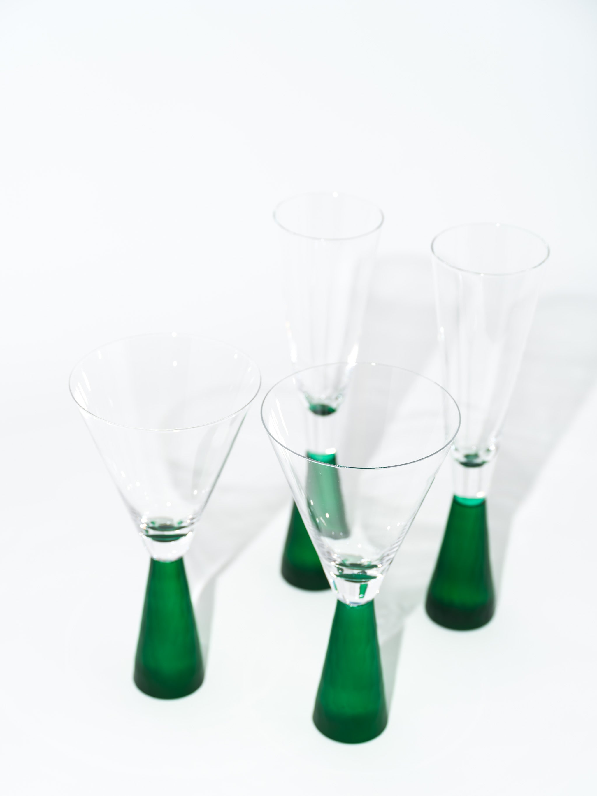 Doris Party Wine Glass, Retro Green